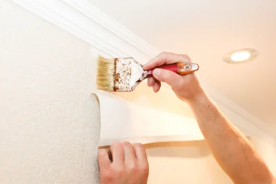 Pose de papier peint à Charmes-en-l'Angle — revêtements muraux et toiles de verre